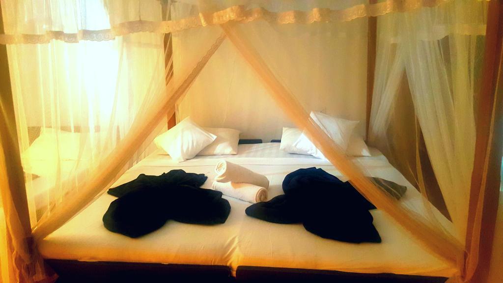 Hotel Ella 360 Zewnętrze zdjęcie